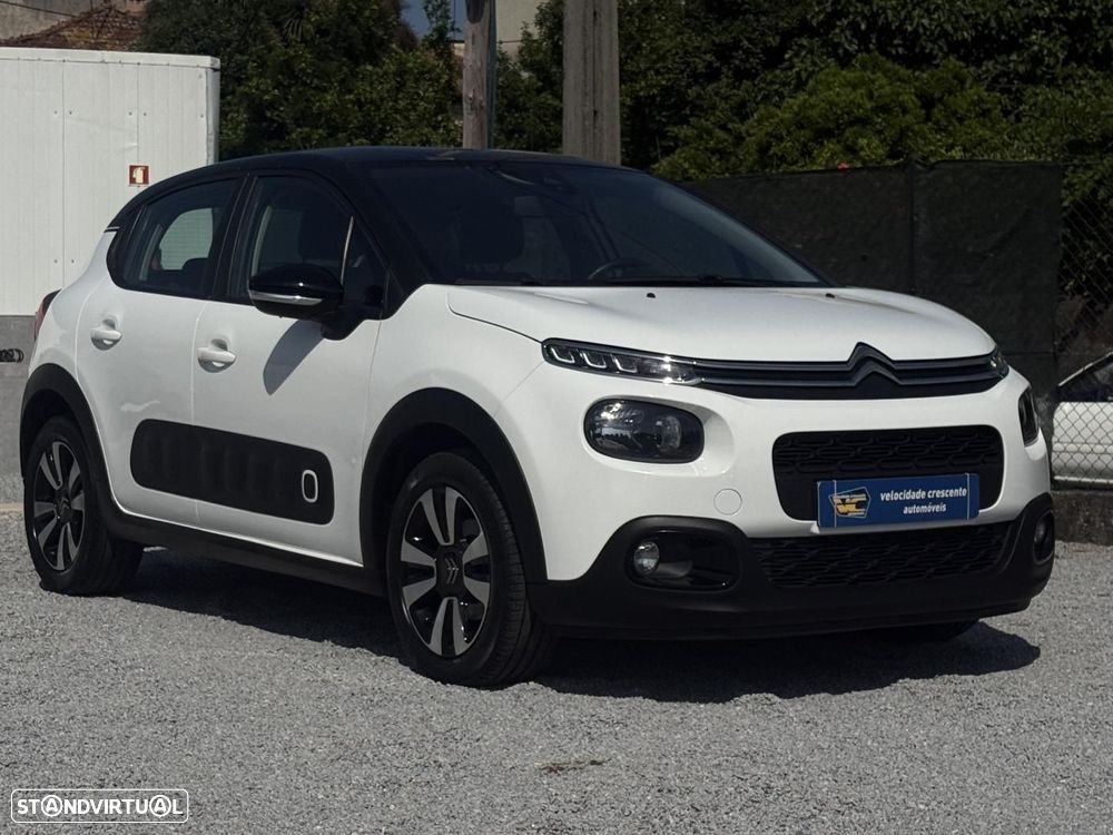 Citroën C3 1.2 PureTech Shine - 1