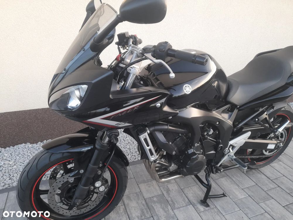 Yamaha FZ6 - 17