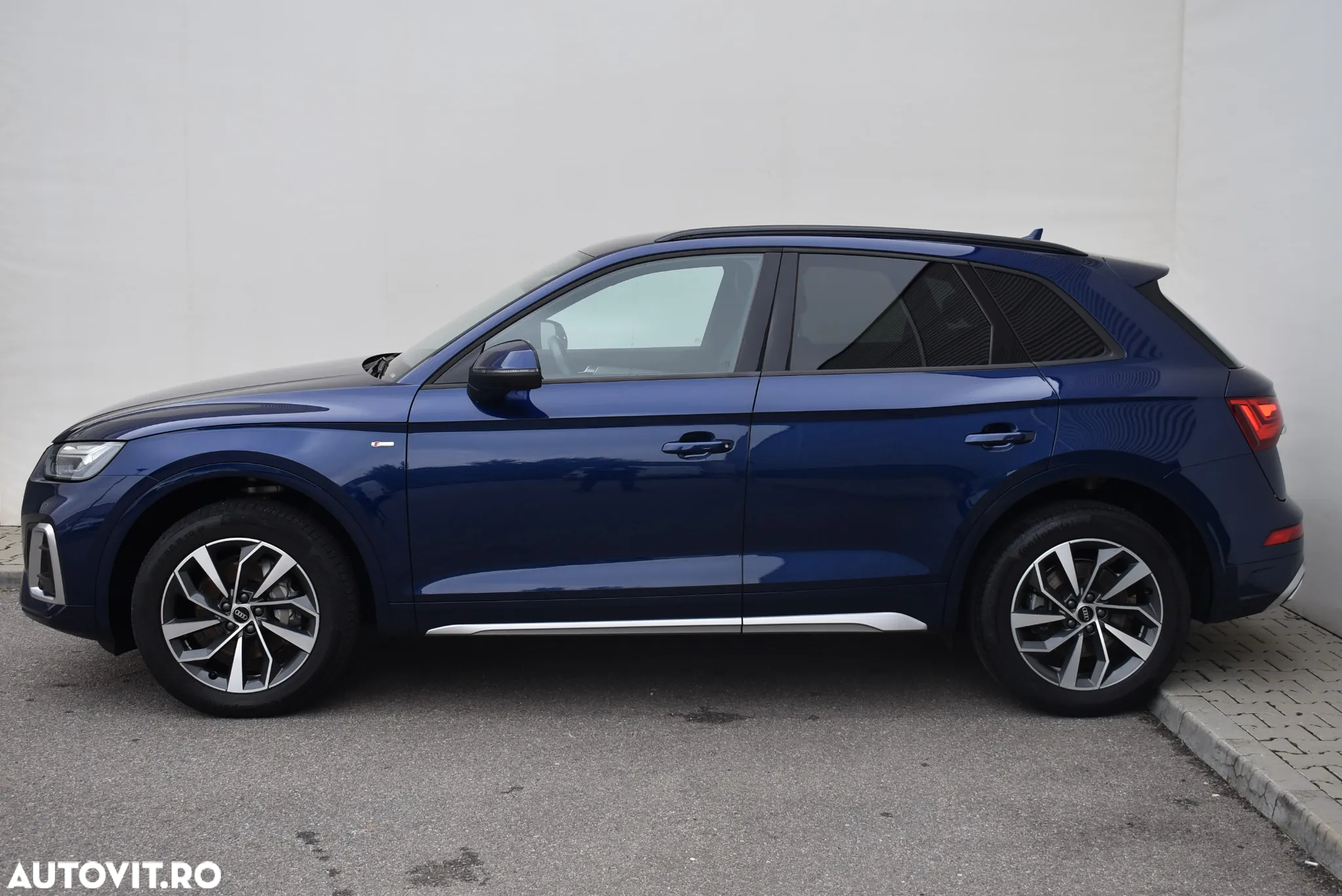 Audi Q5 40 TDI Sportback quattro S tronic S line - 8