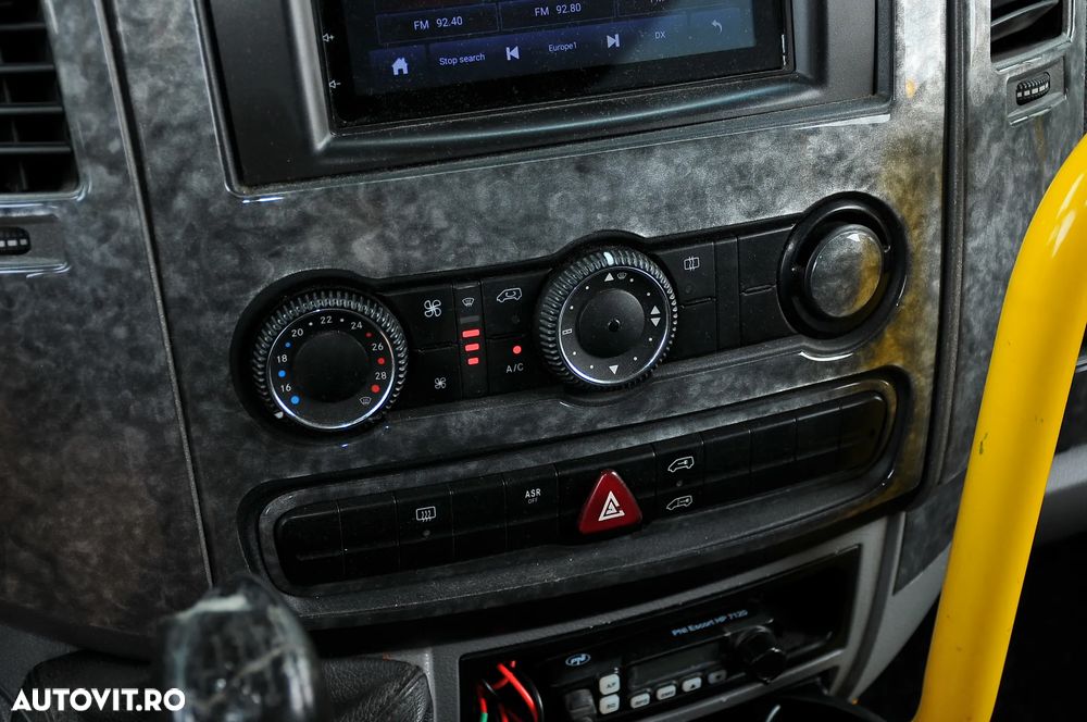 Mercedes-Benz Sprinter 906.255 - 15