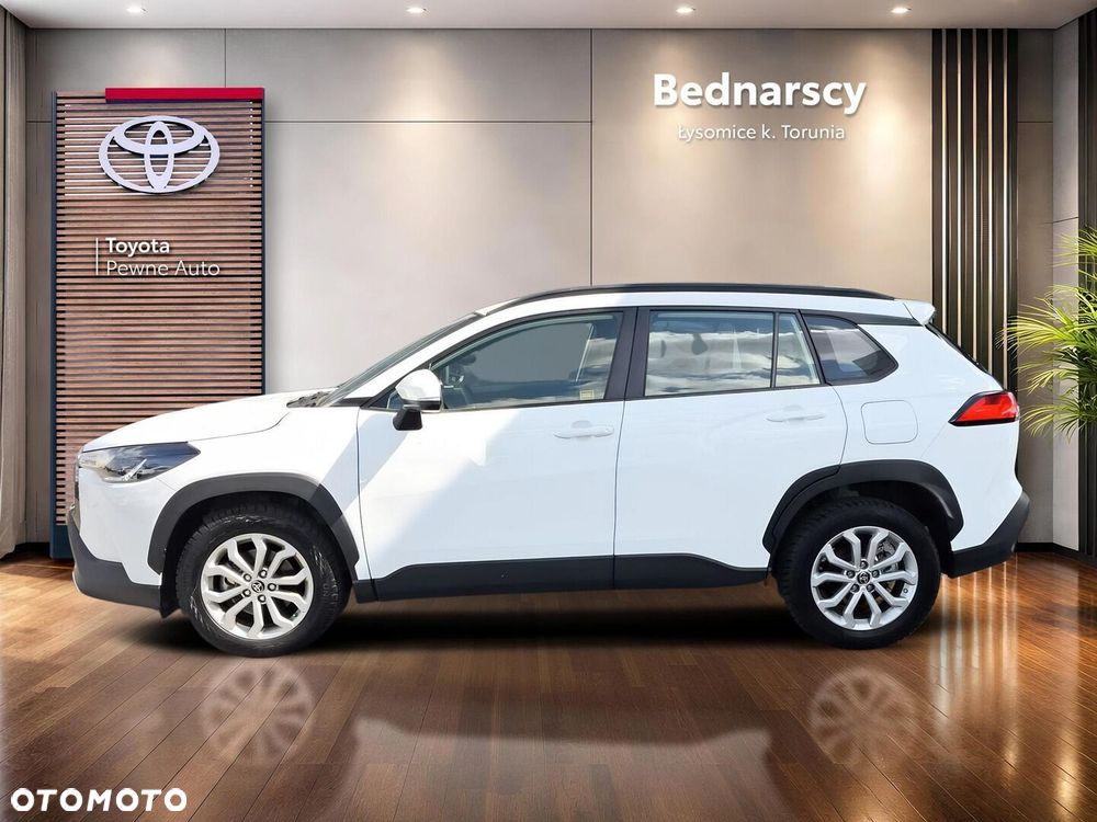Toyota Corolla Cross - 2