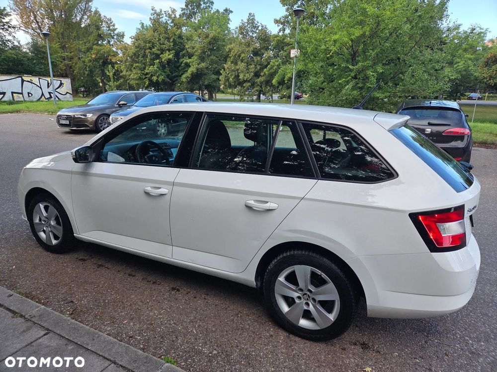 Skoda Fabia 1.0 Active - 4