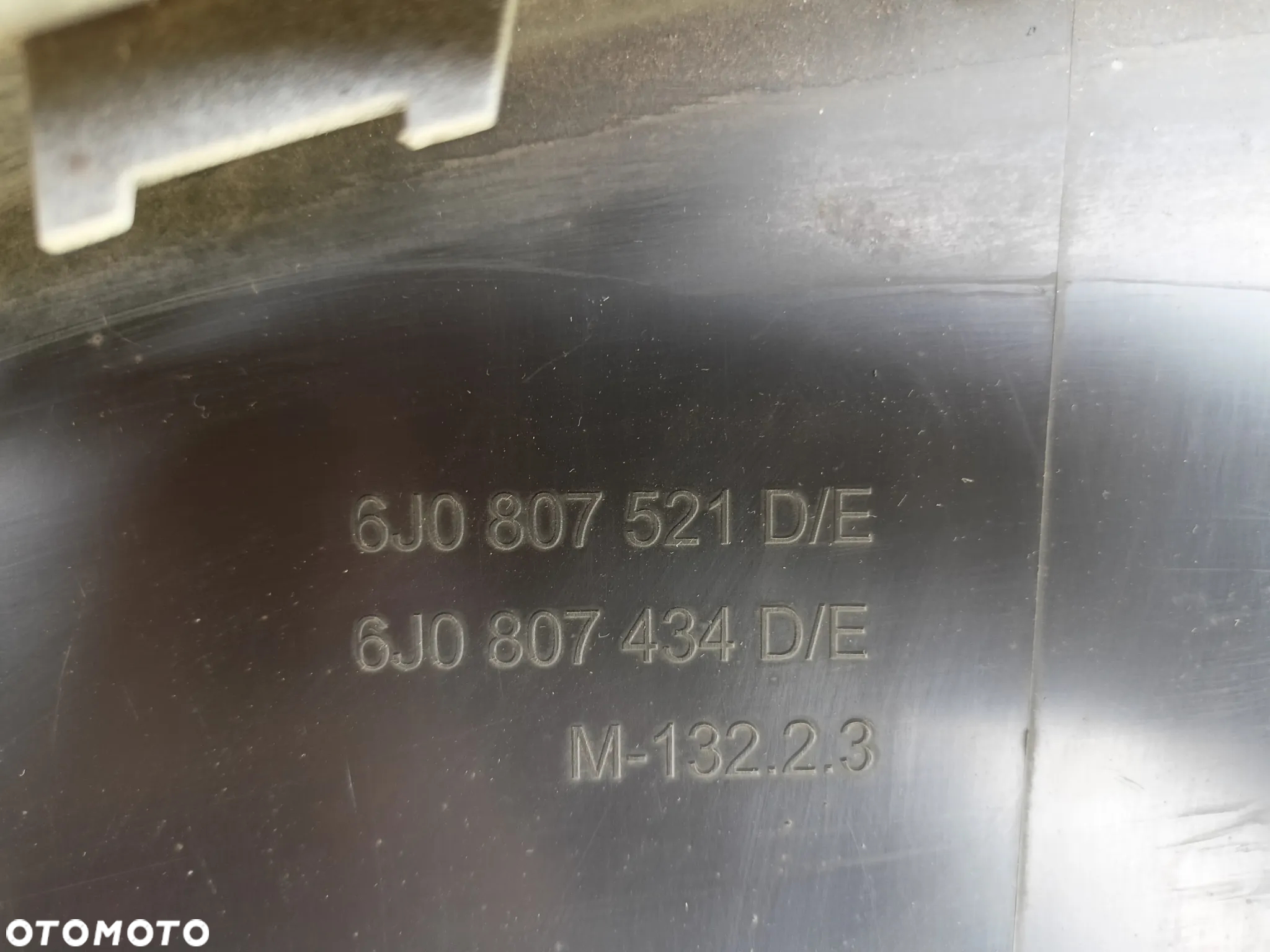 Zderzak tył Seat Ibiza IV 6J 2013-17 biały LB9A 3d, z czujnikami parkowania + belka - 9