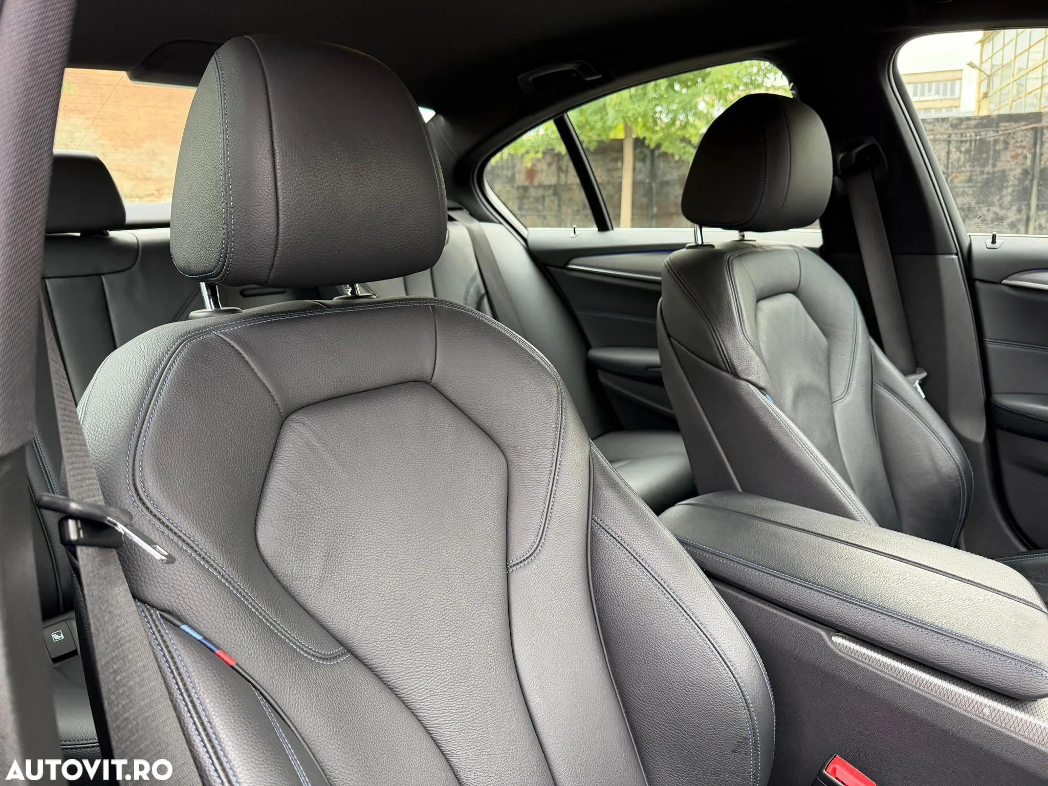 BMW Seria 5 ver-530e-at-phev - 8