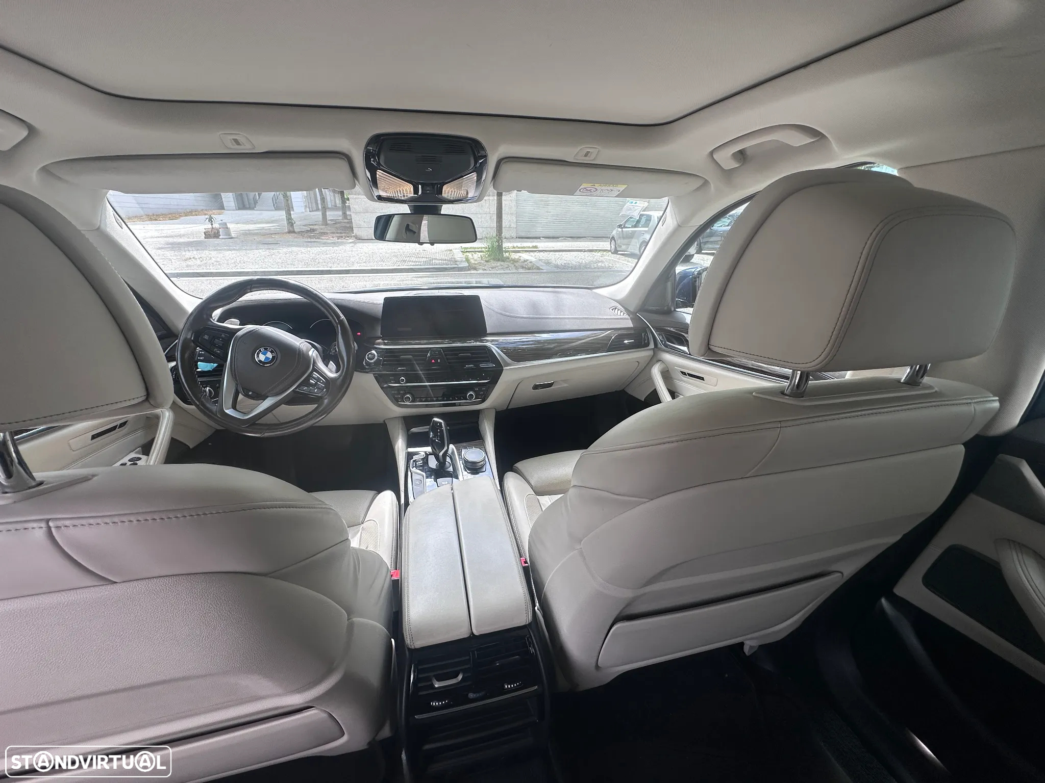 BMW 530 e iPerformance Line Luxury - 11