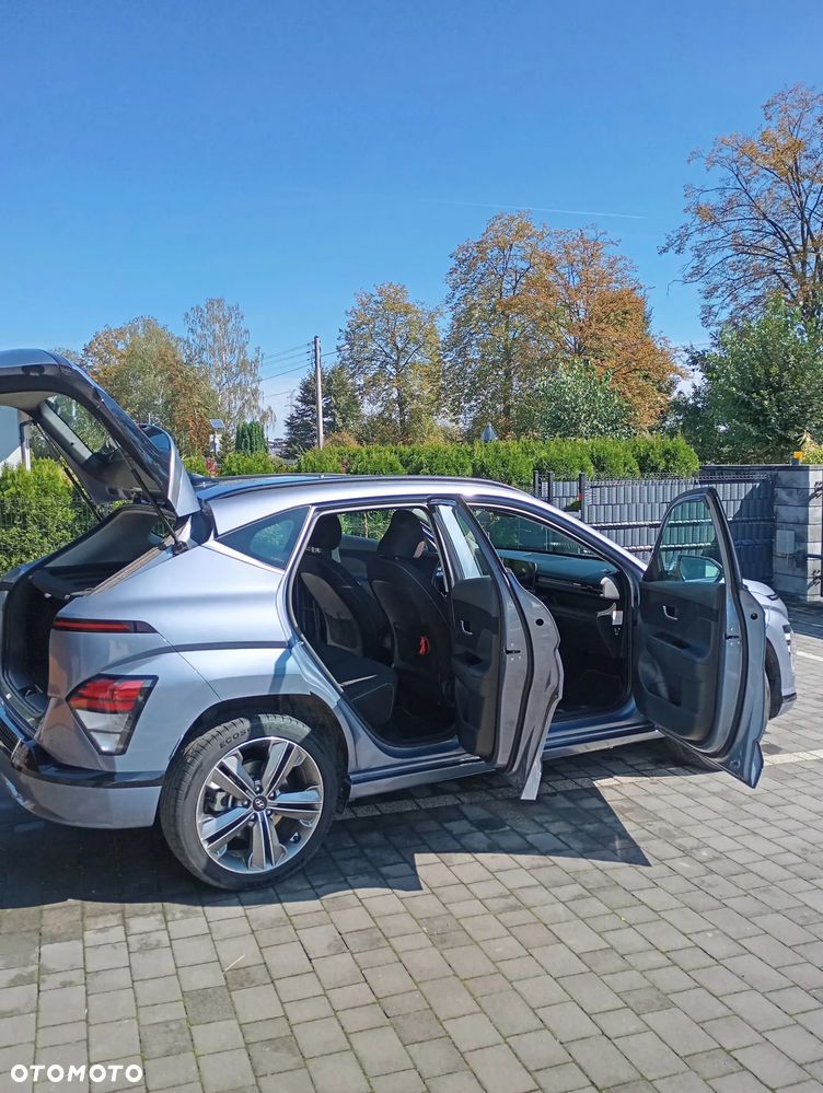 Hyundai Kona - 13