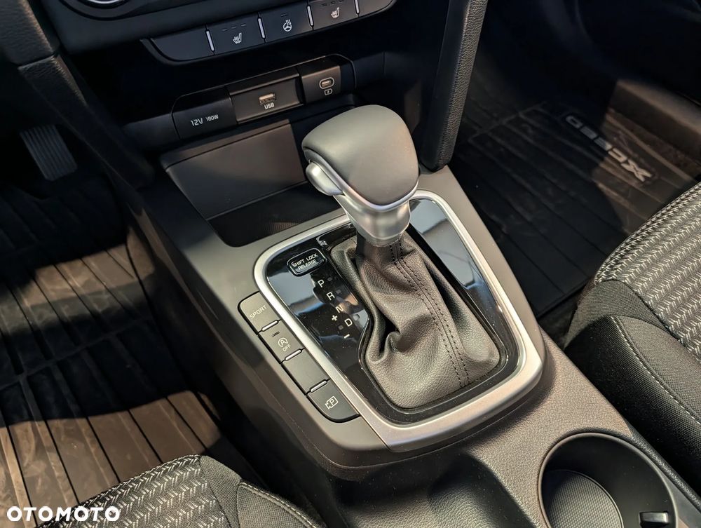 Kia XCeed 1.6 T-GDI M DCT - 14