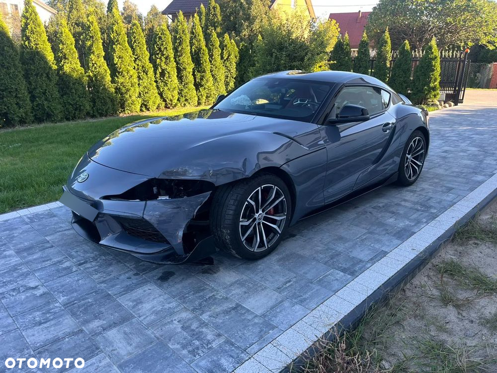 Toyota Supra - 3