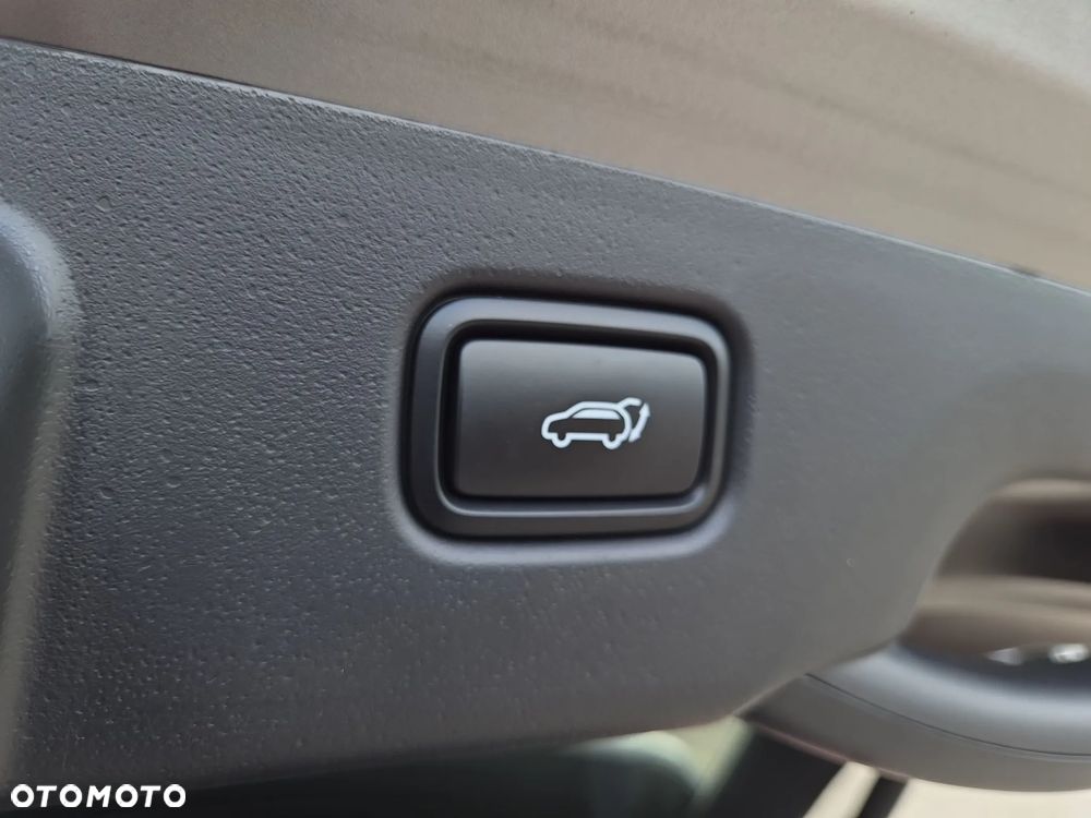 Kia Niro 1.6 GDI Hybrid Business Line - 25