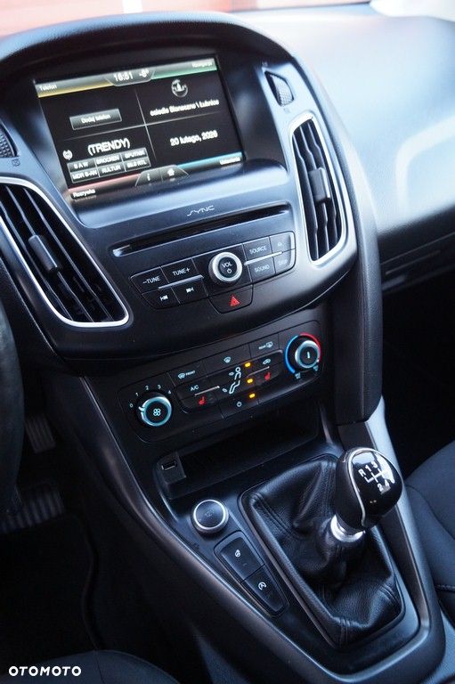 Ford Focus - 19
