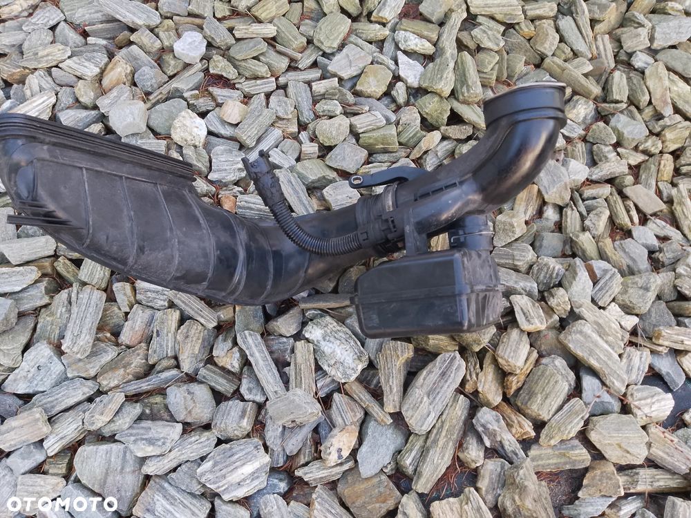 BMW X3 F25 X4 F26 RURA WLOT DOLOT POWIETRZA REZONATOR 8512249 7812946 - 6