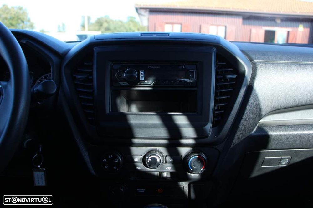 Isuzu D-Max 1.9 Ddi CD 4WD LSE - 4