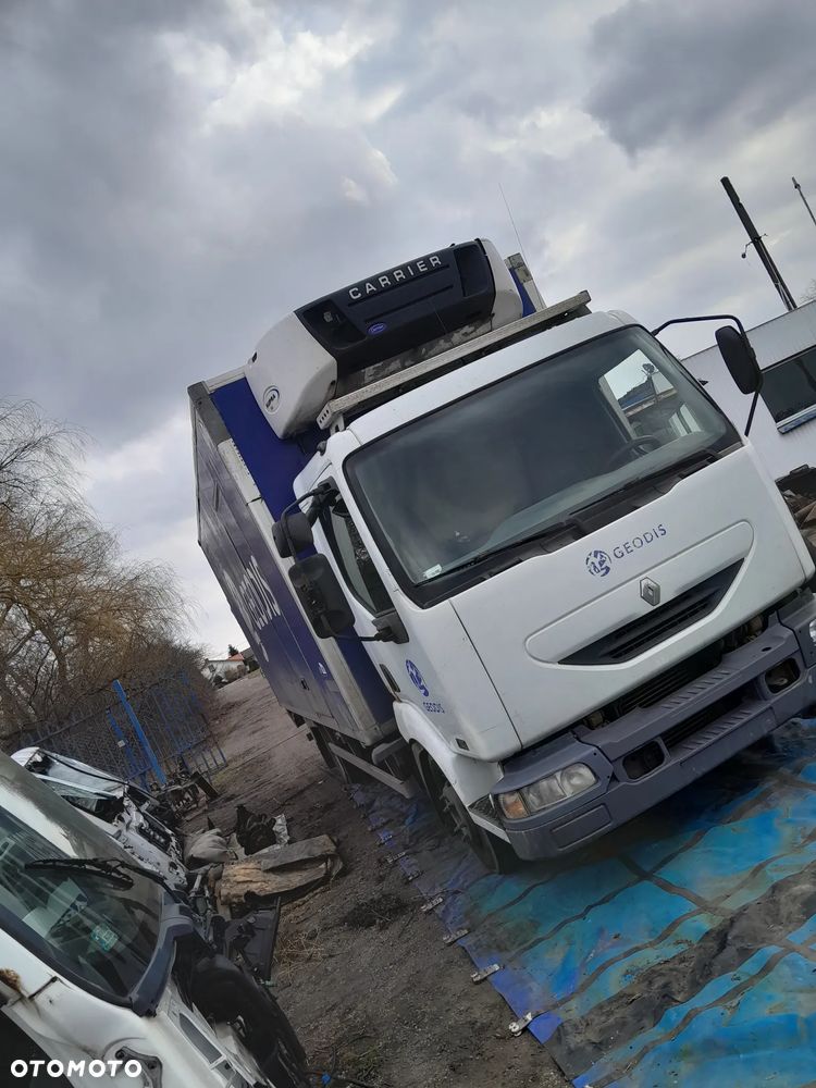 RENAULT MIDLUM CHLODNICA  POWIETRZA INTERCOOLERE -CHLODNICA WODY 05R  DCI - 2