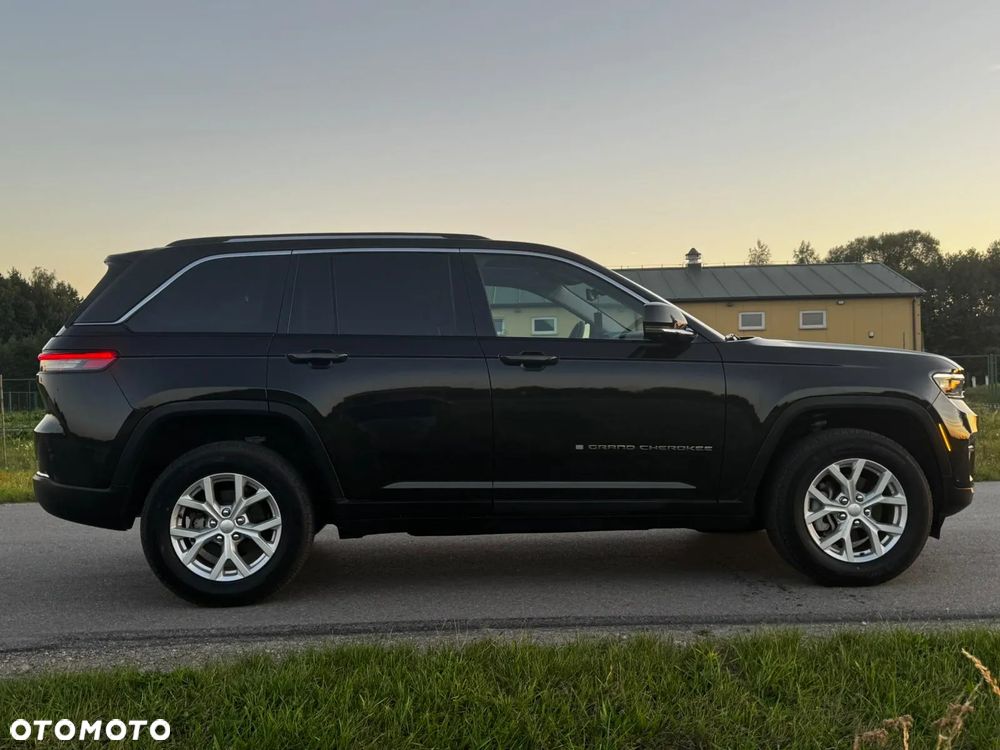 Jeep Grand Cherokee - 8