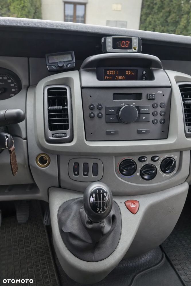 Opel Vivaro - 5