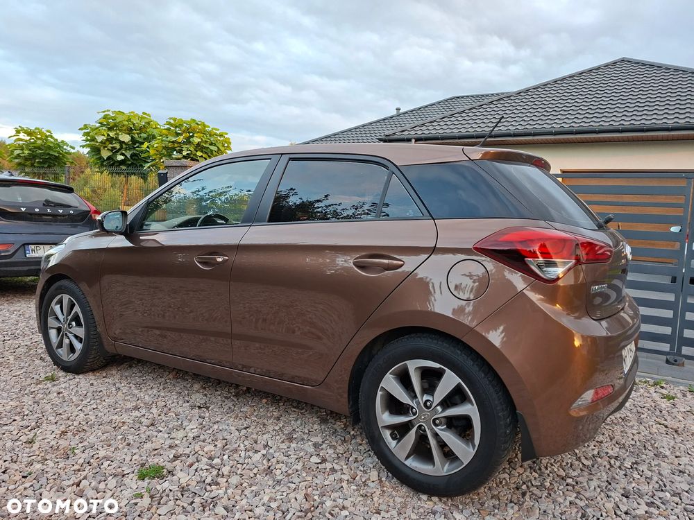 Hyundai i20 1.2 BlueDrive Fresh - 11