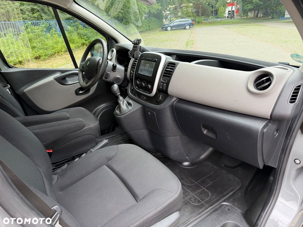 Renault Trafic - 18