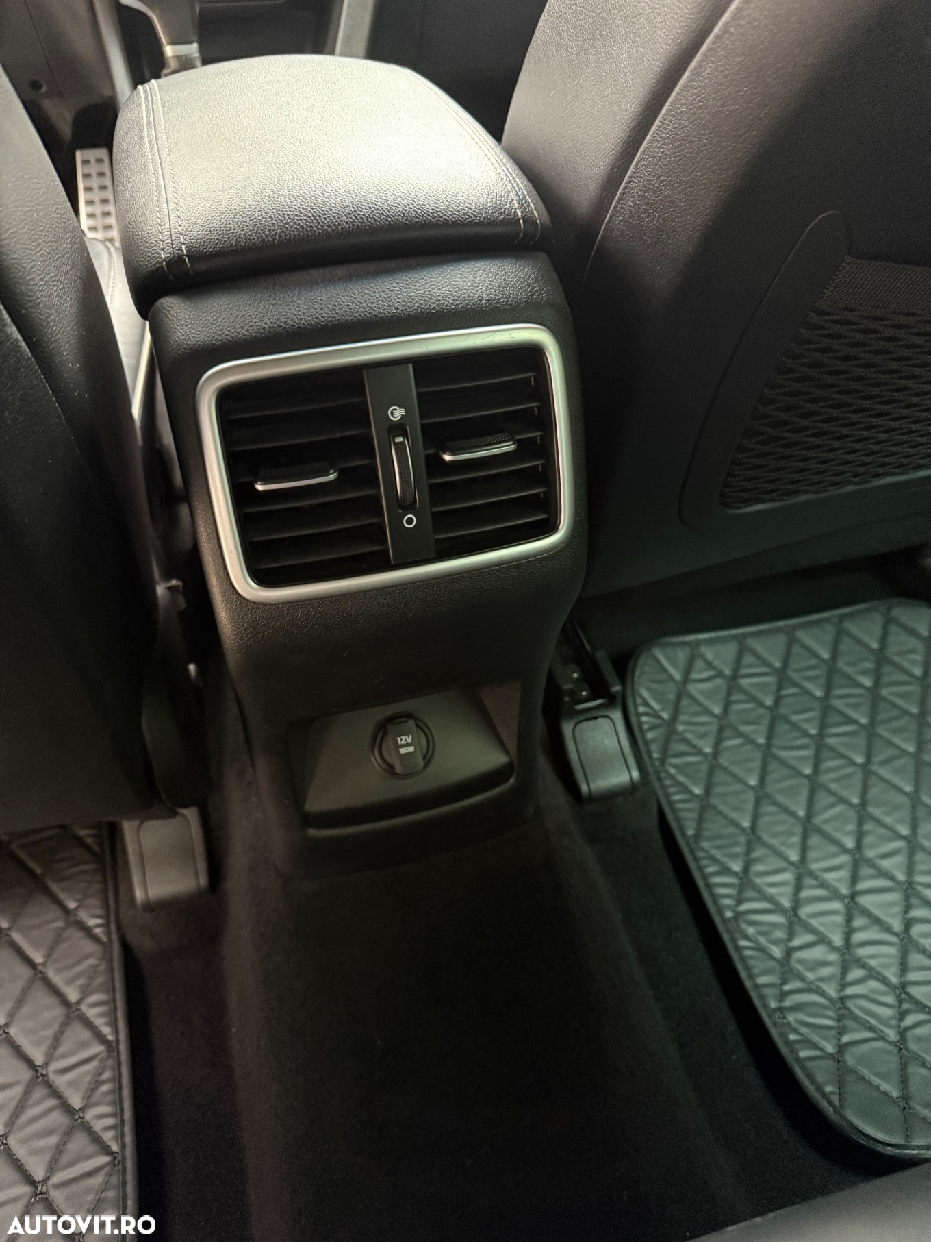 Kia Sportage 1.6 T-GDI 7DCT 4x4 GT Line - 18