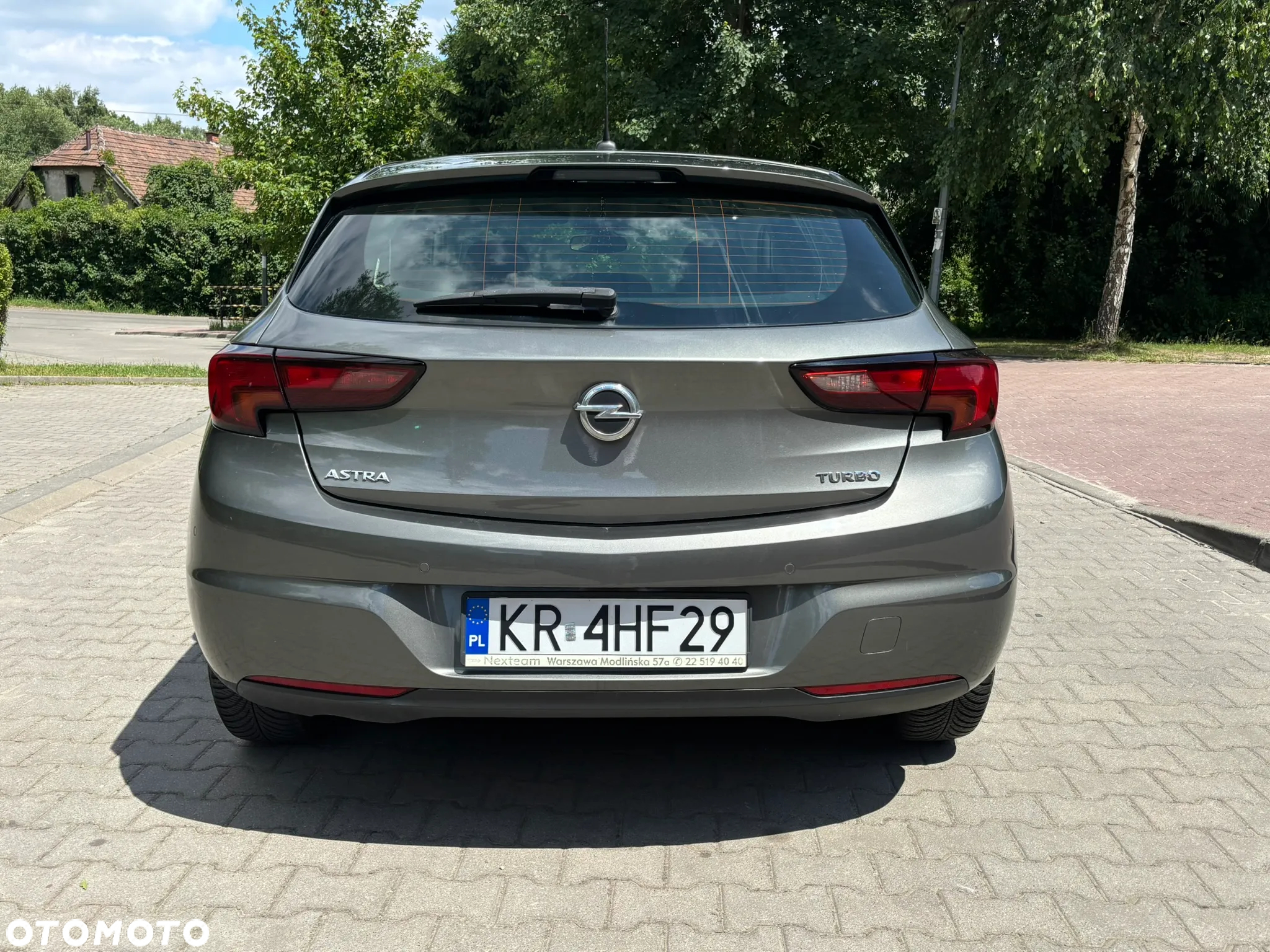 Opel Astra V 1.4 T Elite - 10