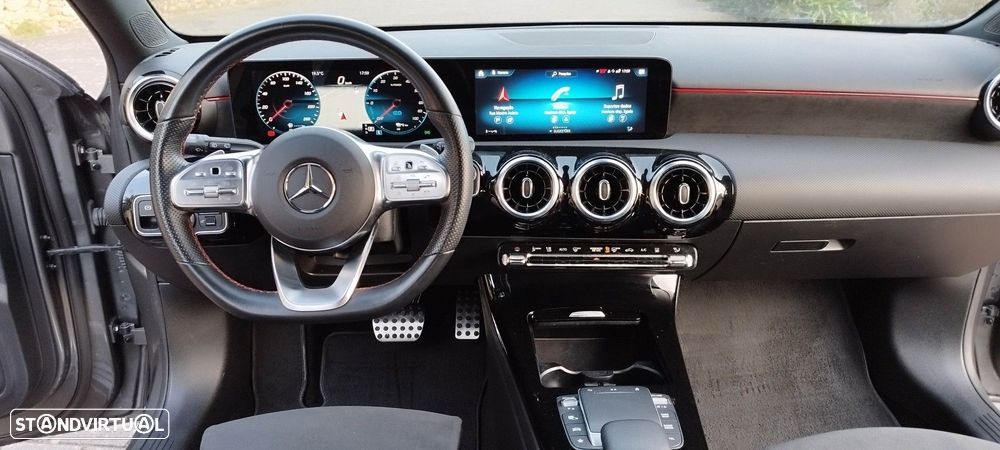 Mercedes-Benz A 250 e AMG Line - 23