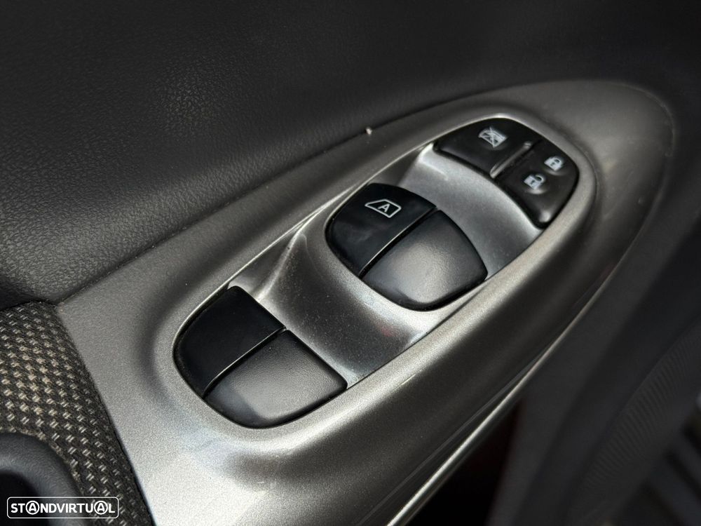 Nissan Juke 1.5 dCi Acenta - 17