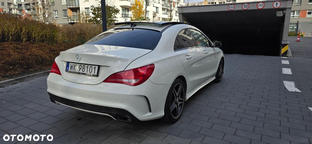 Mercedes-Benz GLA - 5