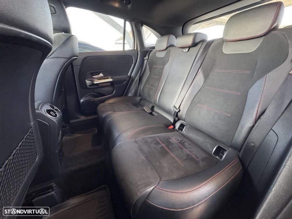 Mercedes-Benz GLA 250 e AMG Line - 31