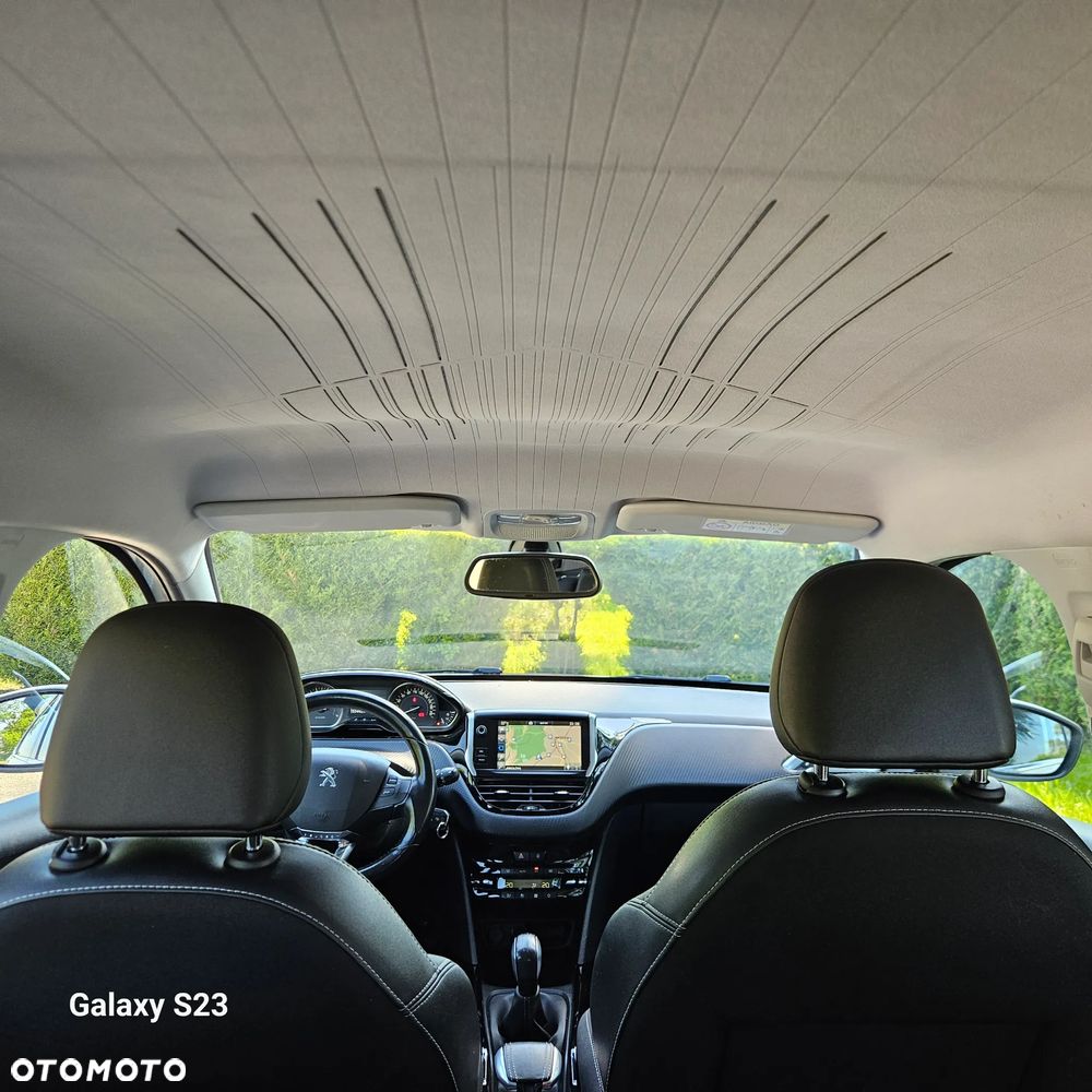 Peugeot 2008 PureTech 110 Stop&Start Urban Move - 28