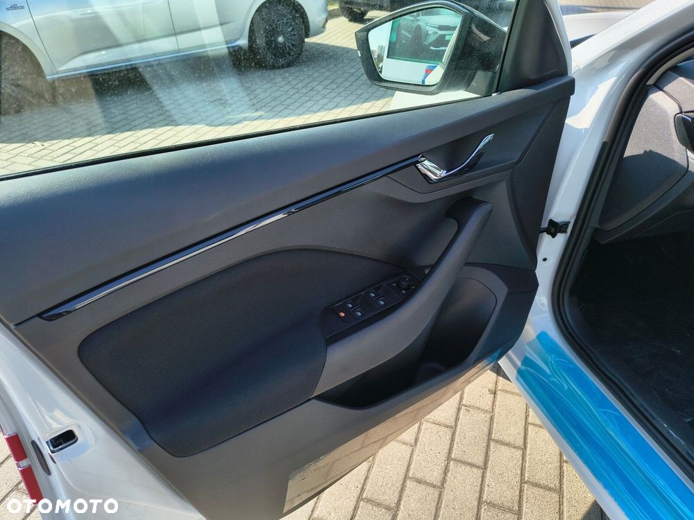 Skoda Kamiq 1.5 TSI Drive - 14