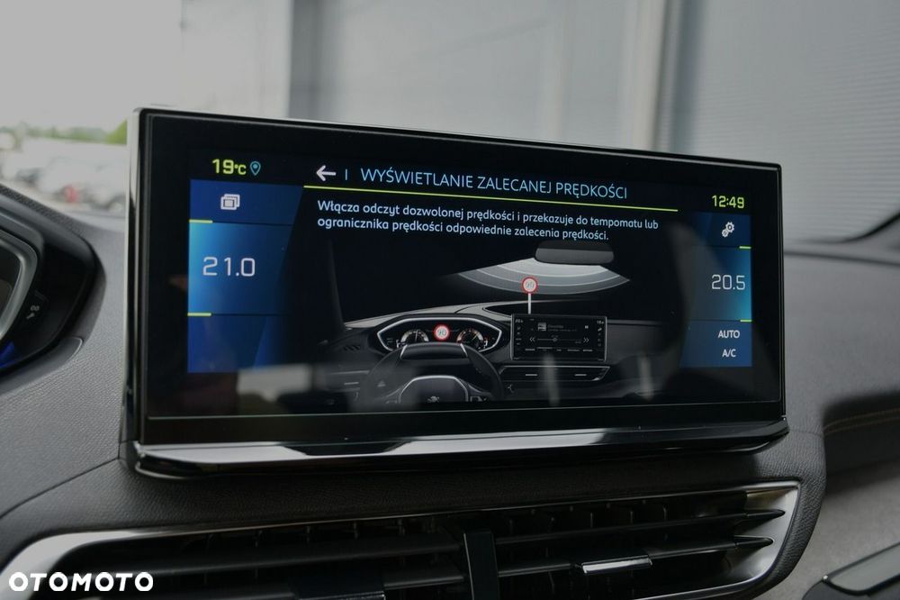 Peugeot 3008 1.6 PureTech Hybrid PHEV GT S&S EAT8 - 29