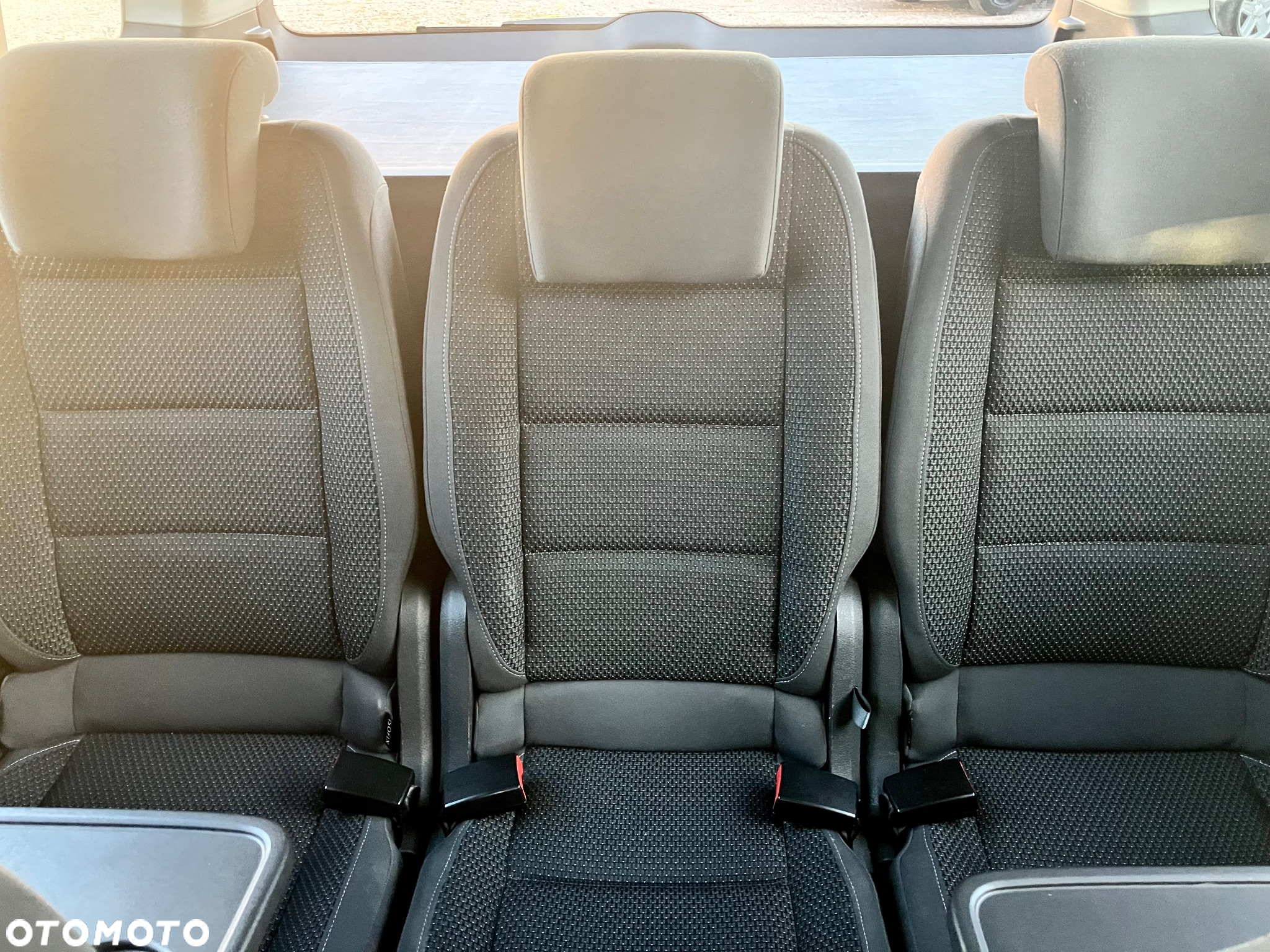 Volkswagen Touran 1.4 TSI DSG Highline - 25