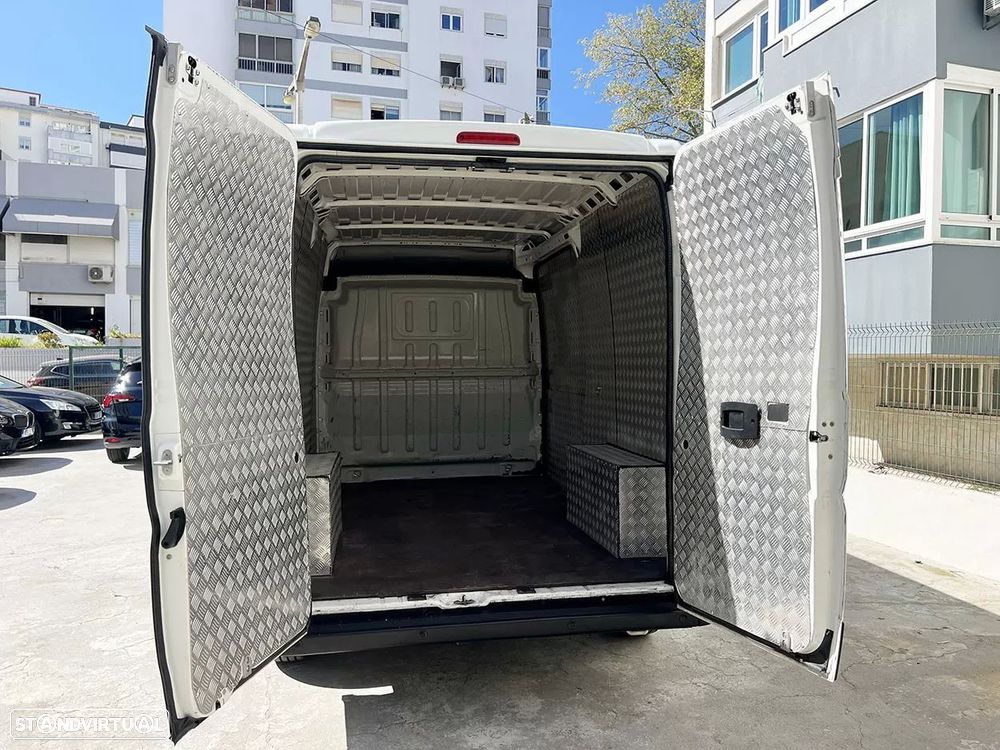 Peugeot Boxer 2.2 bluehdii 335 l2h2 premium - 21