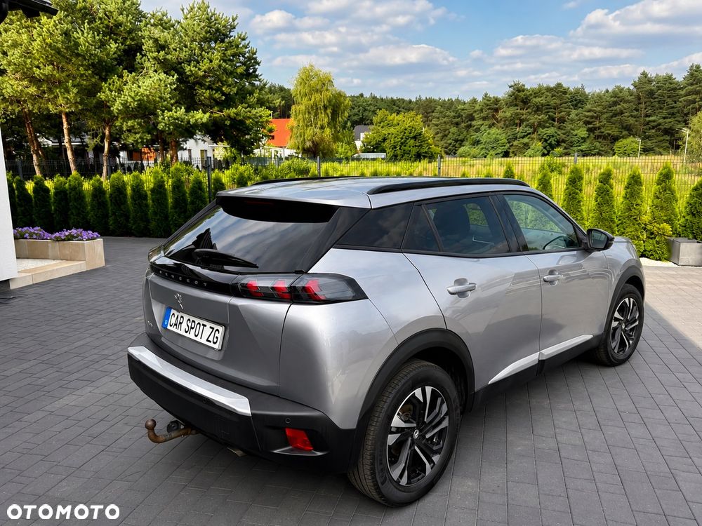 Peugeot 2008 1.2T Allure S&S - 8