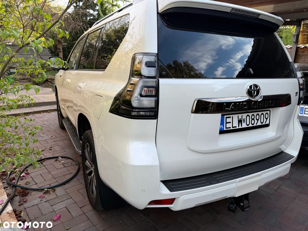 Toyota Land Cruiser LC 2.8 D-4D Executive - 3