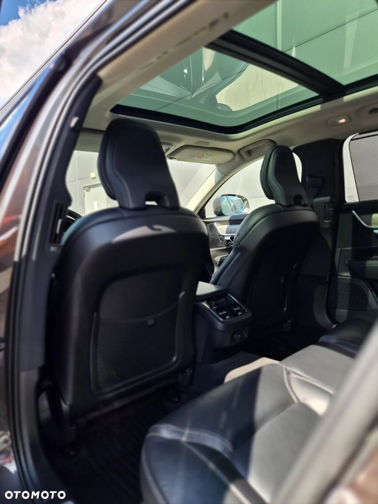 Volvo V90 Cross Country D5 SCR AWD Momentum Pro - 12
