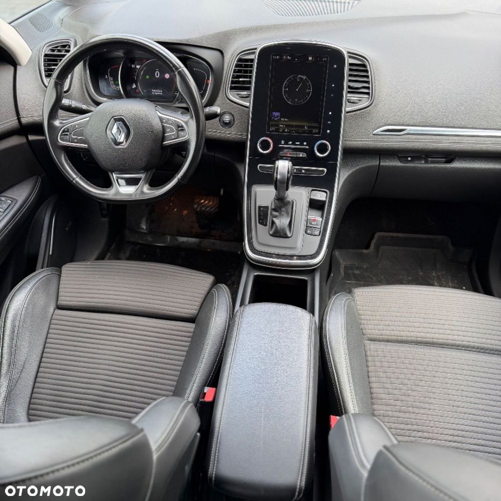 Renault Scenic - 26