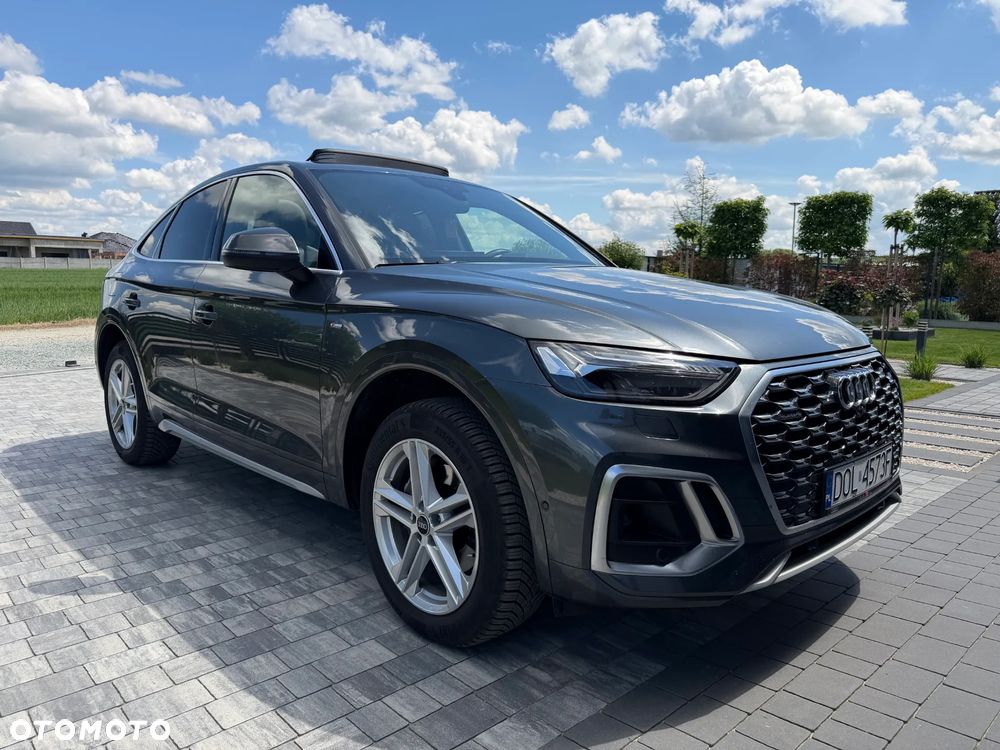 Audi Q5 Sportback - 1