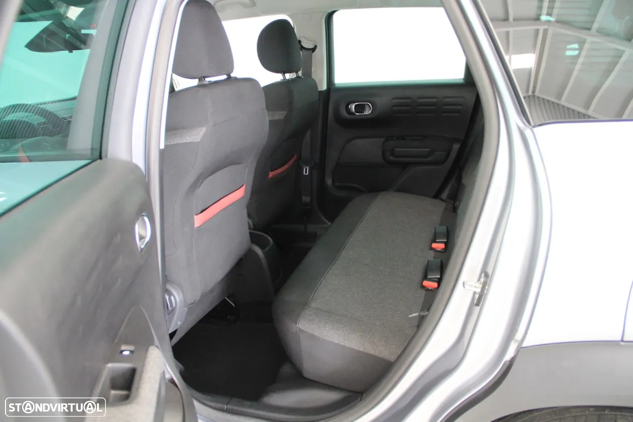 Citroën C3 Aircross 1.2 PureTech C-Series - 16