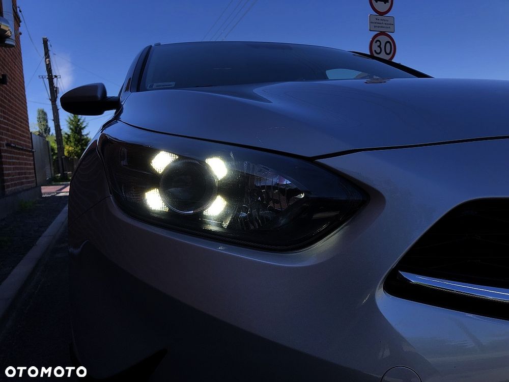 Kia Ceed 1.5 T-GDI L DCT - 26