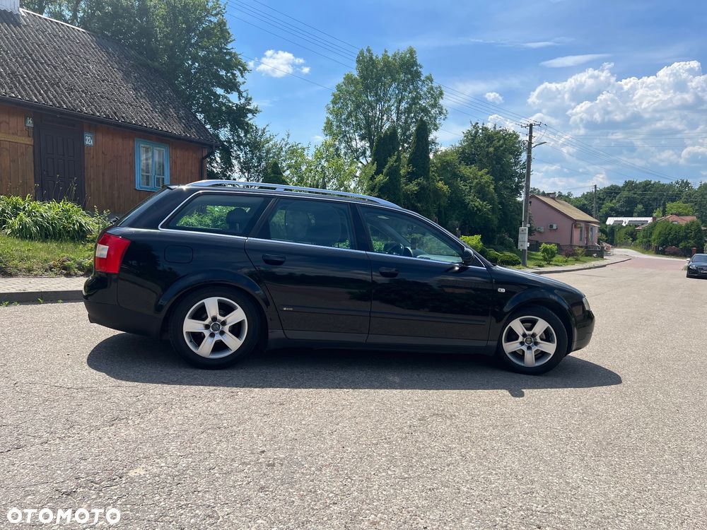 Audi A4 Avant - 4