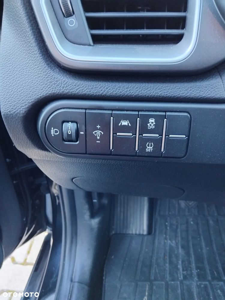 Kia XCeed 1.4 T-GDI M - 14