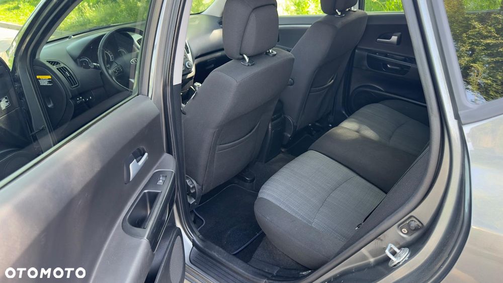 Kia Ceed 1.6 CRDi Business Line - 5