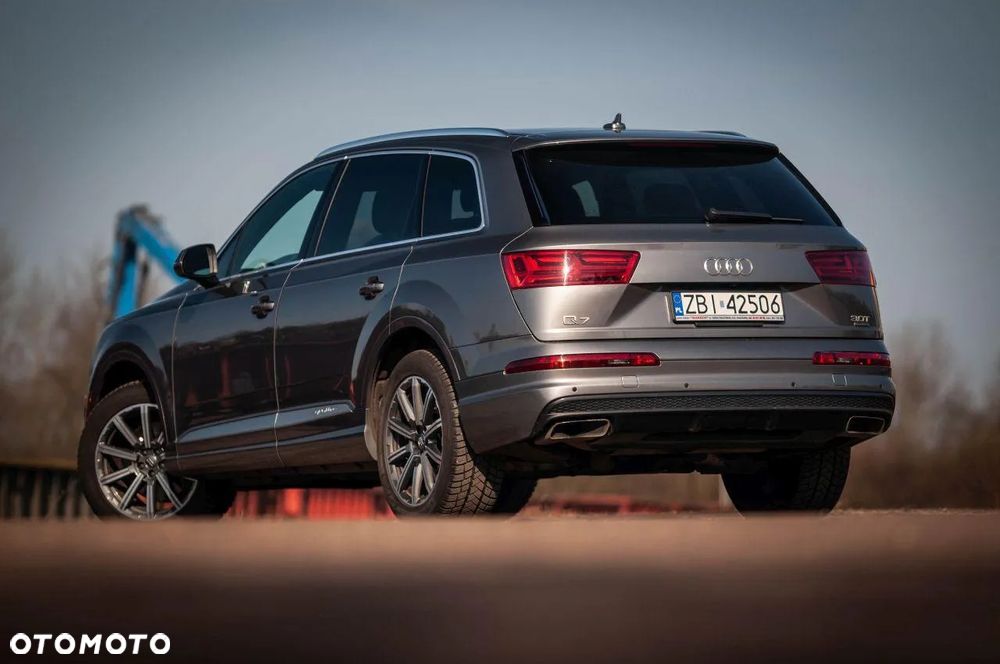 Audi Q7 - 5