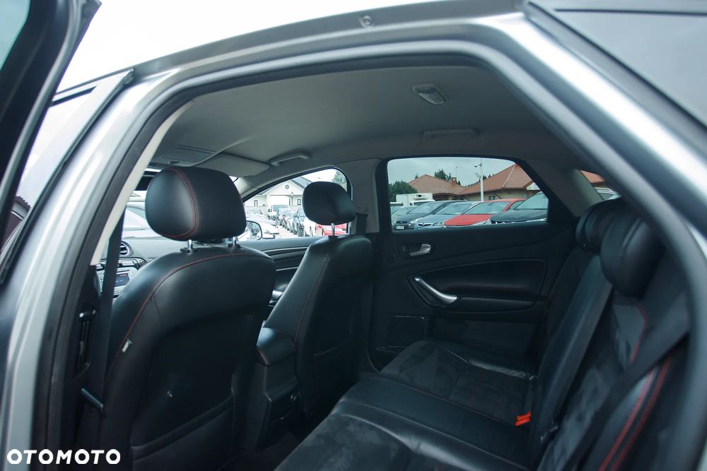 Ford Mondeo 2.0 TDCi Titanium S - 22