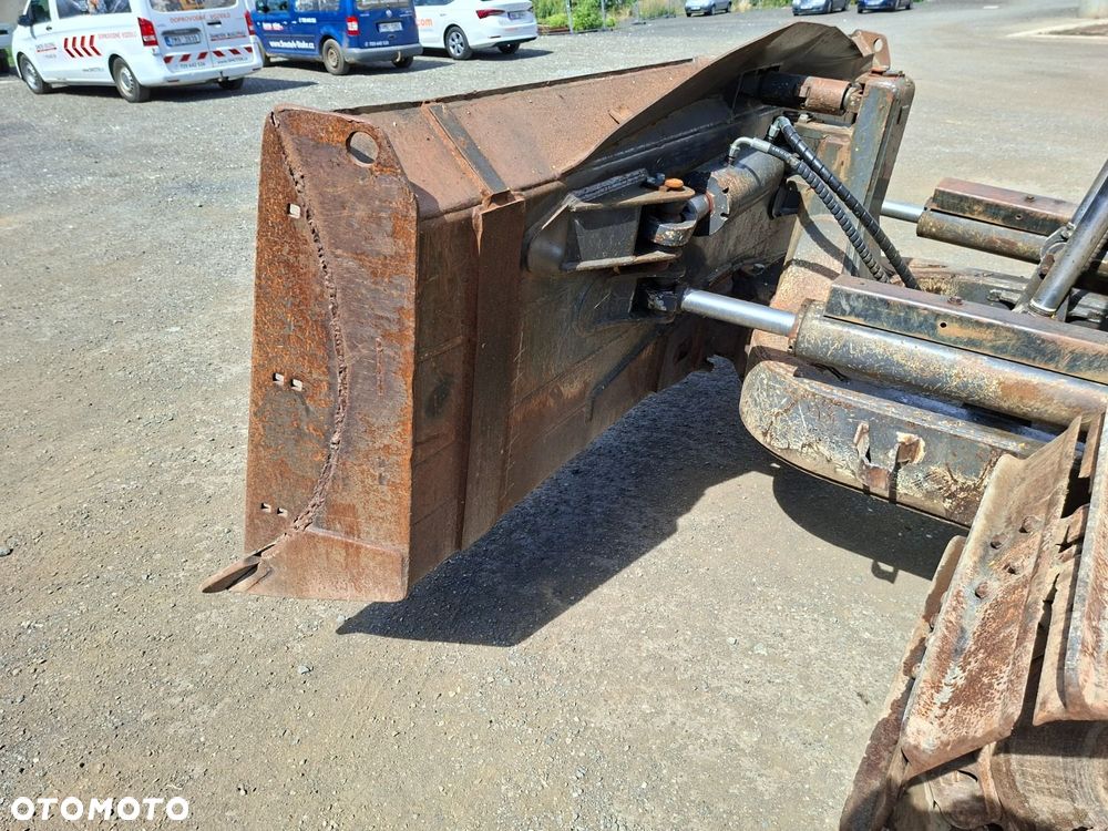 New Holland D 150 - 27