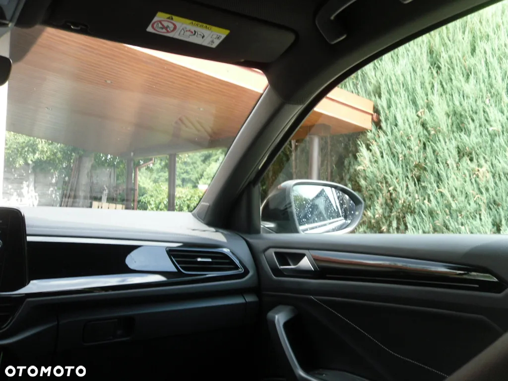 Volkswagen T-Roc 1.5 TSI Style DSG - 23