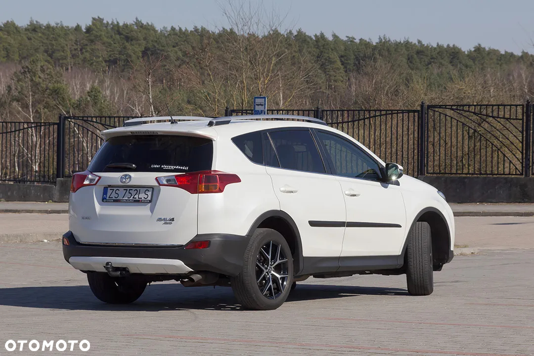 Toyota RAV4 2.0 Premium EU6 - 3
