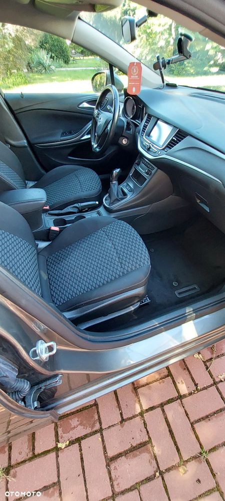 Opel Astra 1.6 CDTI Dynamic S&S - 9