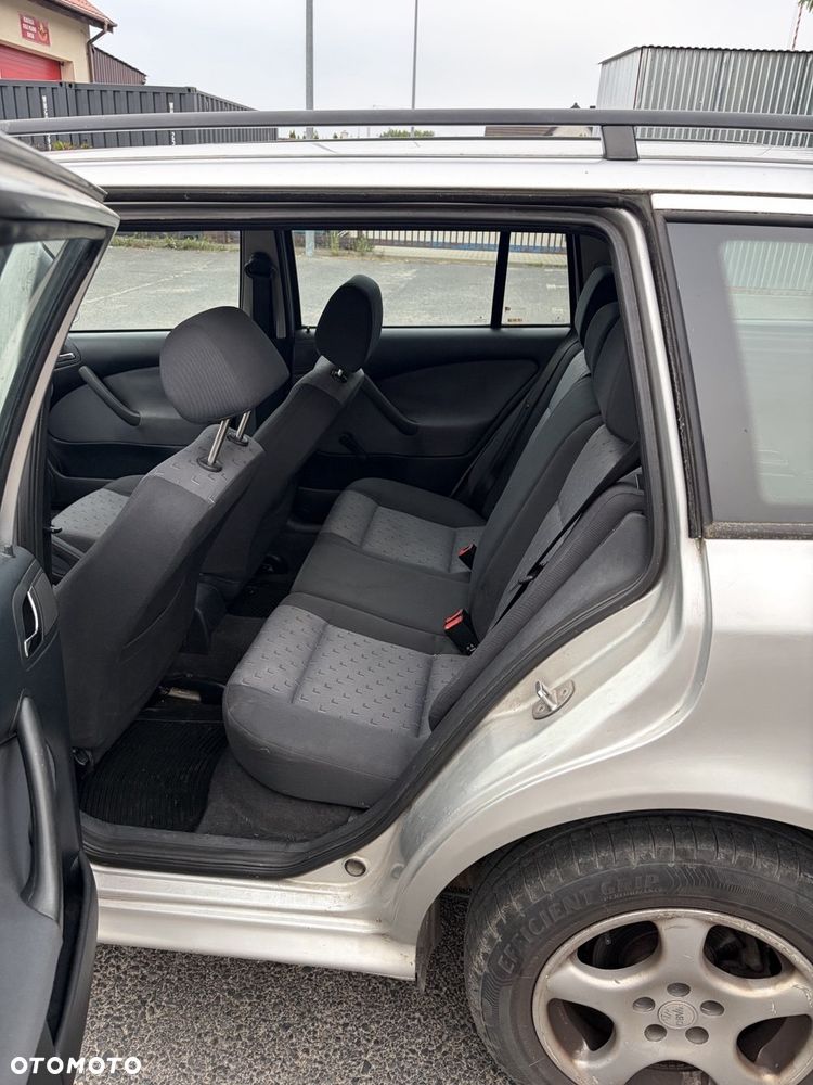 Skoda Octavia 1.9 TDI Tour - 9