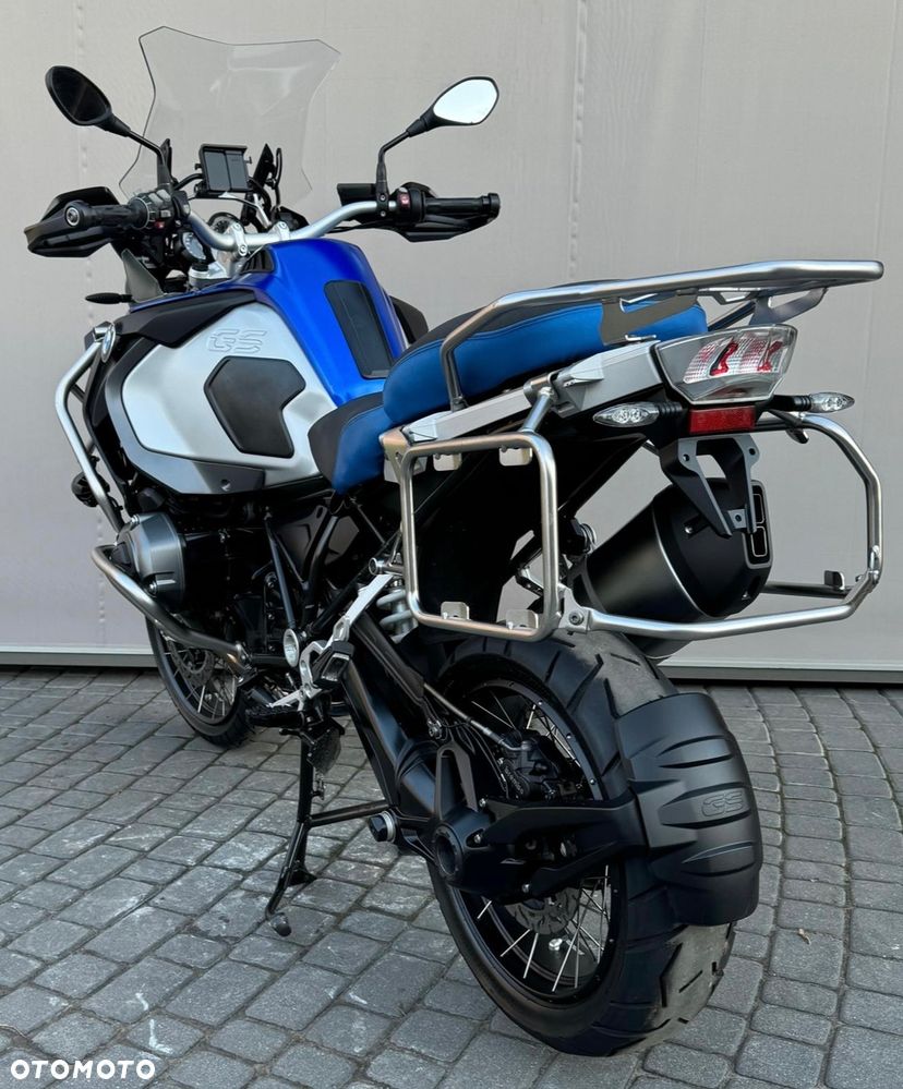 BMW R - 7